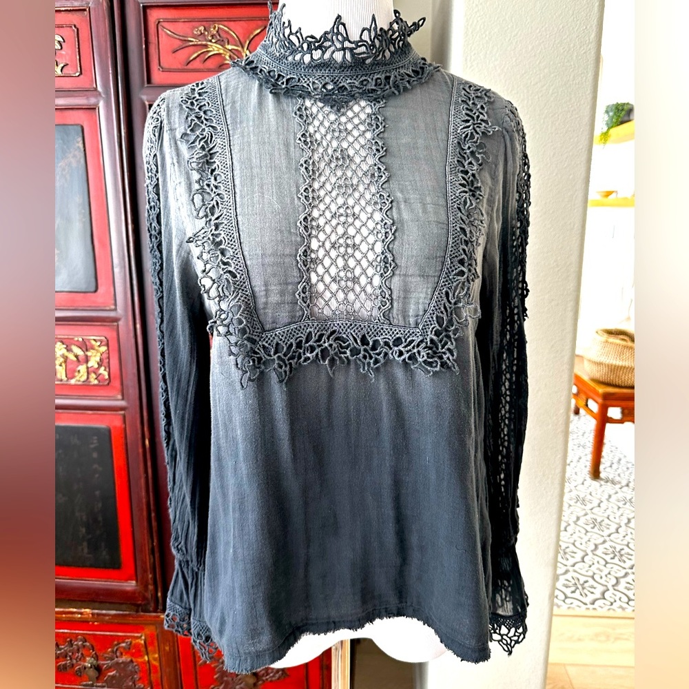 Free People Ombré high neck lace blouse Size S